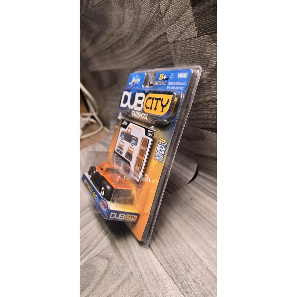 2005 Jada Toys Dub City Oldskool 1956 Ford F-100 #125 Orange Gray 1/64 Wave 12